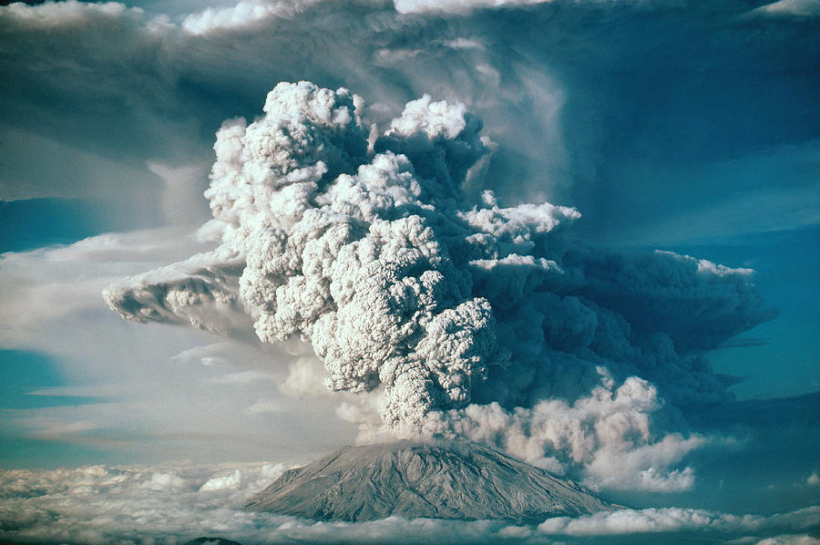 Ash Plume, Mount St. Helens Photograph by David Weintraub - Pixels