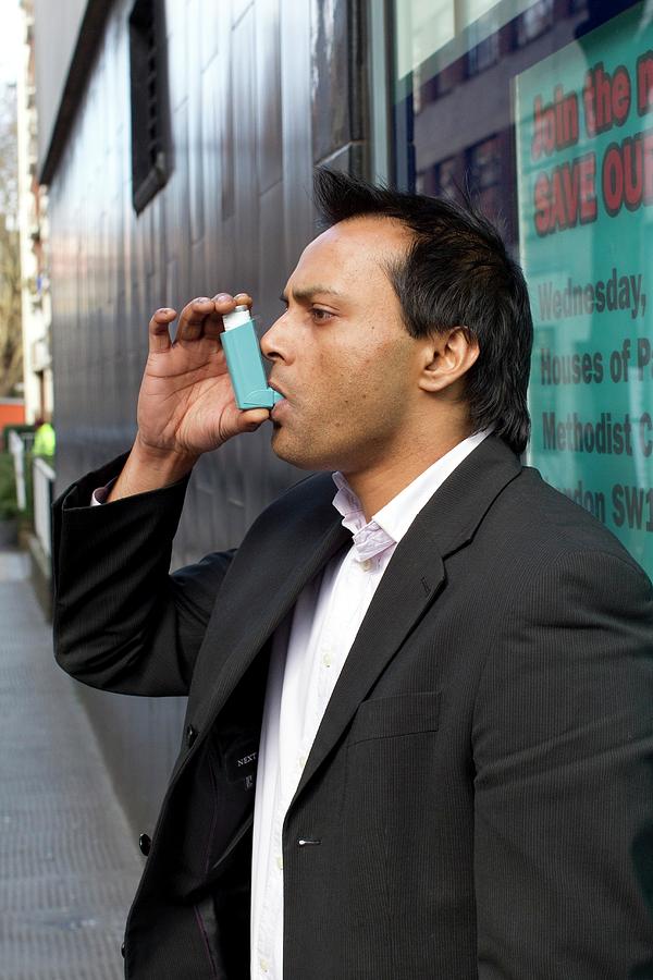 Asthma Inhaler Use #3 Photograph by Mark Thomas/science Photo Library