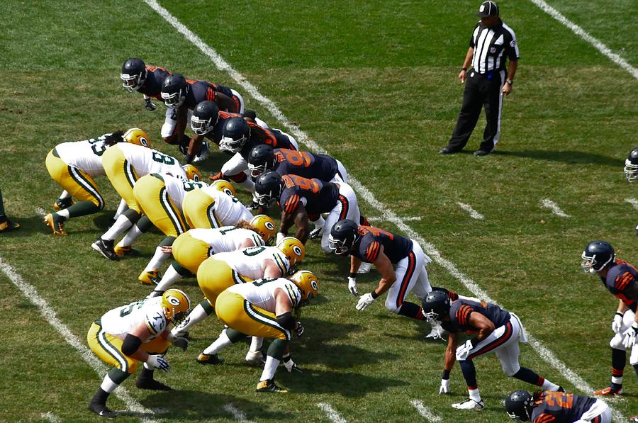 Chicago Bears Vs Green Bay Packers #3 Photograph by Lori Strock