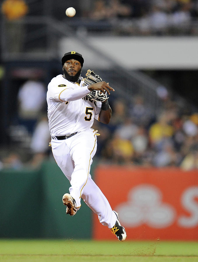 Cincinnati Reds V Pittsburgh Pirates Photograph by Joe Sargent Cincinnati Reds V Pittsburgh Pirates Photograph by Joe Sargent