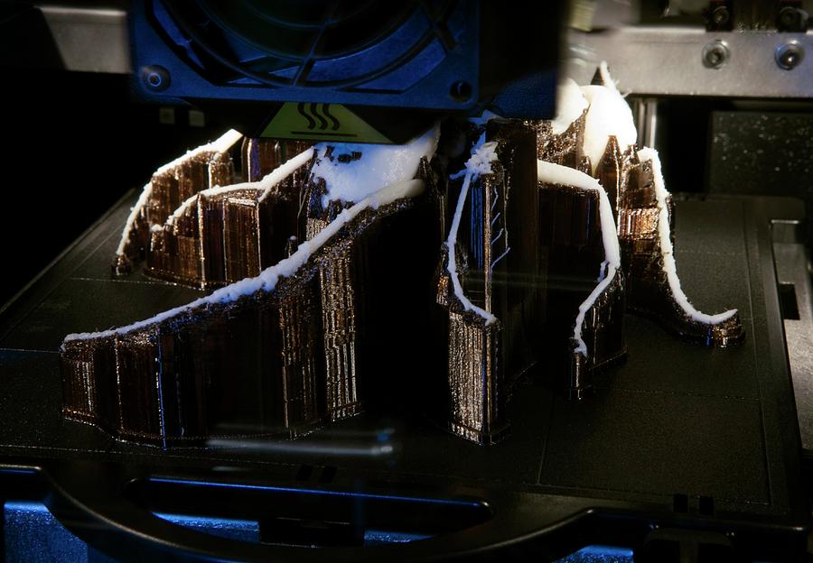 3-d Printer Printing A Prehistoric Ant Photograph by Pascal Goetgheluck/science Photo Library