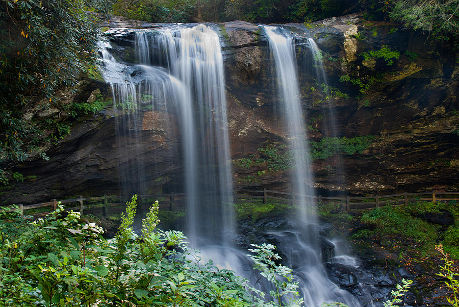 Dry Falls North Carolina Photograph by Charles Beeler