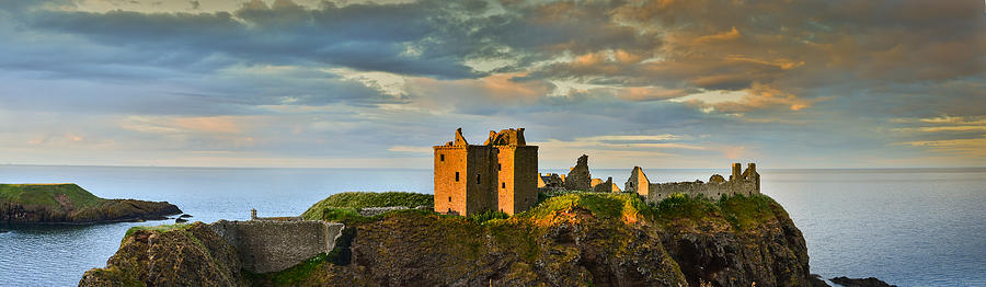 Castle Photograph - Dunnottar Castle #3 by Veli Bariskan