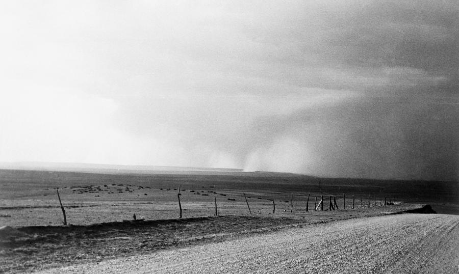 Dust Bowl, 1935 #4 Photograph by Granger