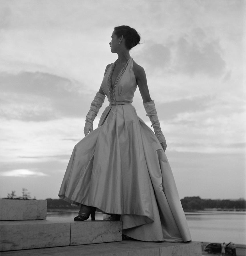 Fashion Woman, 1949 #4 Photograph by Granger
