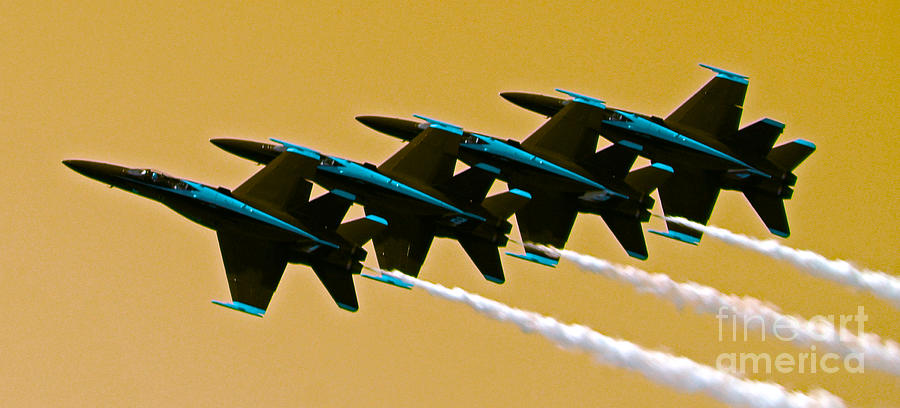Jet Photograph - Formation by Dieter  Lesche