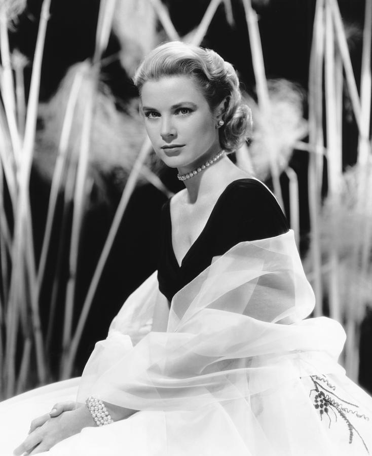 Grace Kelly, Paramount Portrait, Circa Photograph by Everett - Fine Art ...