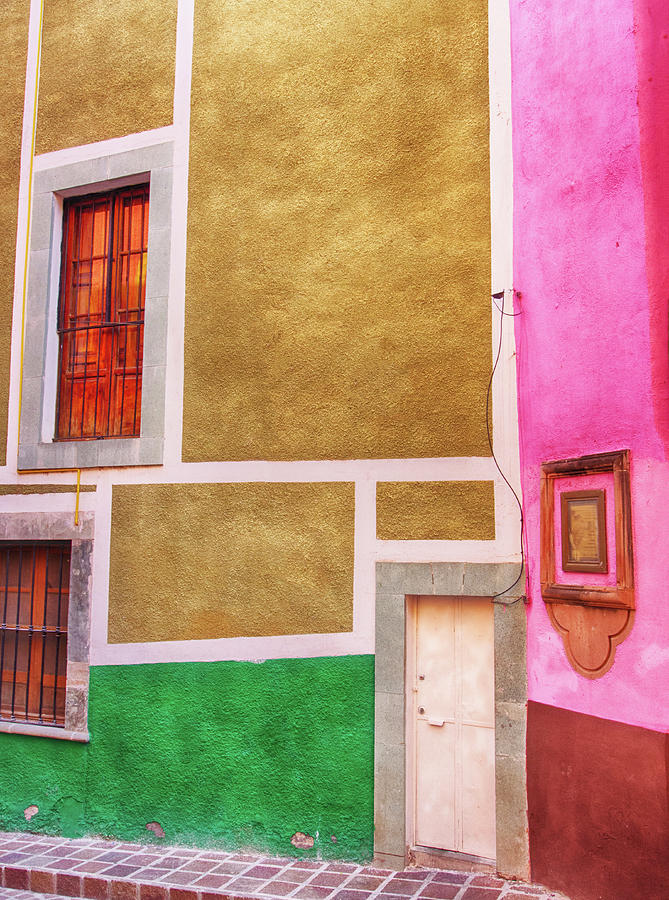 Abstract Photograph - Mexico, Guanajuato, Colorful Back Alley #3 by Terry Eggers