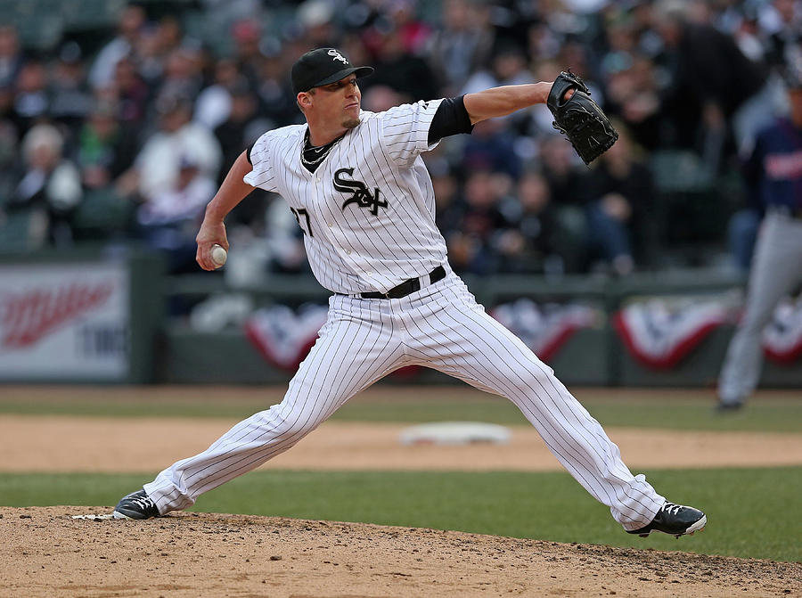 Minnesota Twins V Chicago White Sox Photograph by Jonathan Daniel Minnesota Twins V Chicago White Sox Photograph by Jonathan Daniel