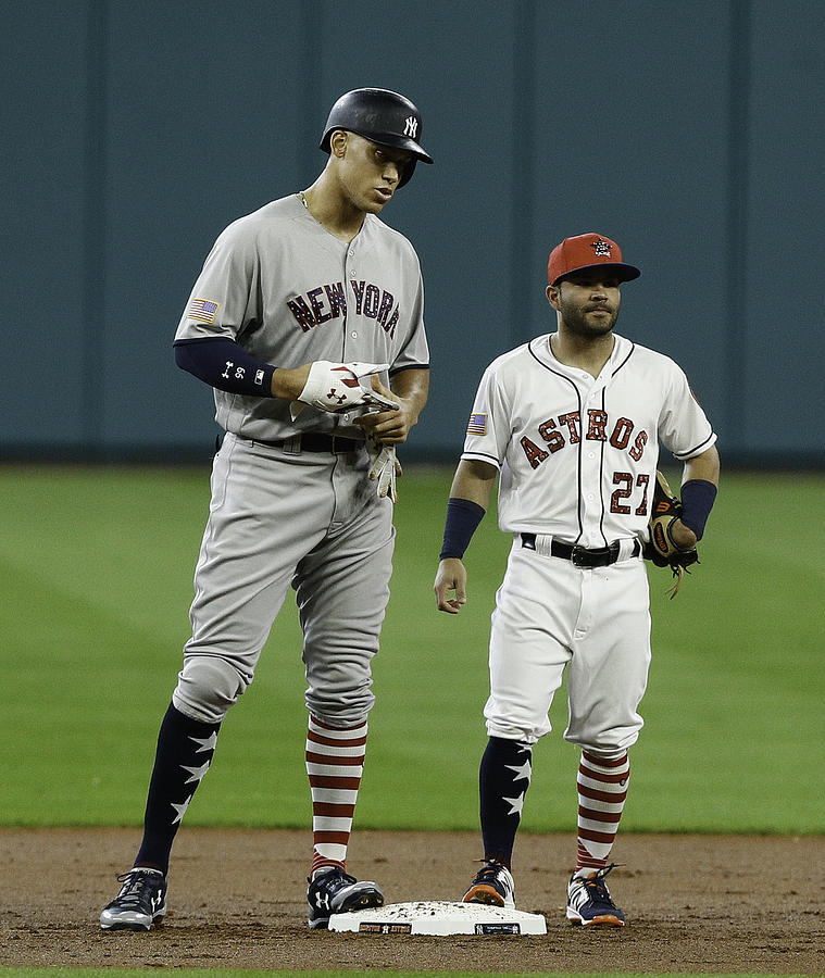 New York Yankees v Houston Astros Photograph by Bob Levey