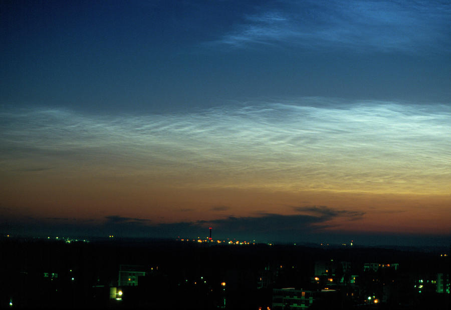 Noctilucent Clouds Photograph by Pekka Parviainen/science Photo Library ...