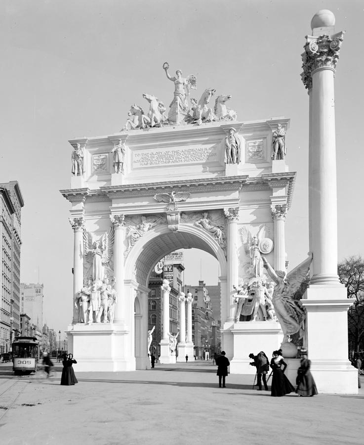 Nyc, Madison Square, Dewey Arch #3 Photograph by Science Source