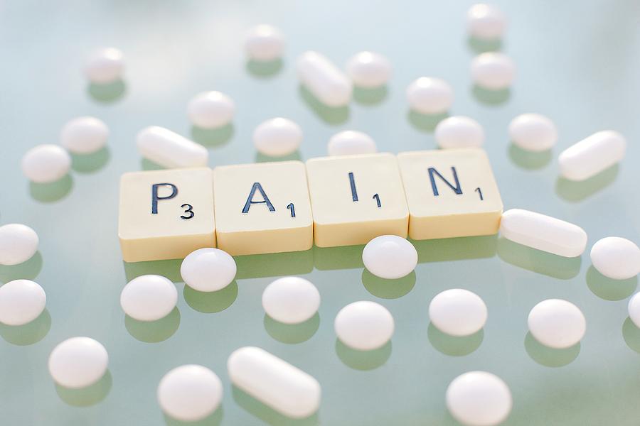 Painkillers #3 Photograph by Ian Hooton/science Photo Library