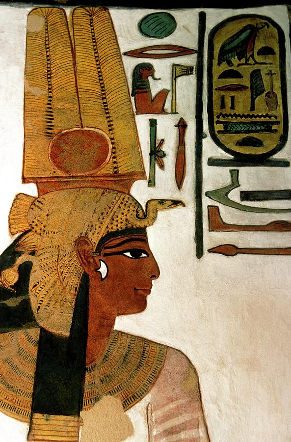 Queen Nefertari Photograph by Patrick Landmann/science Photo Library