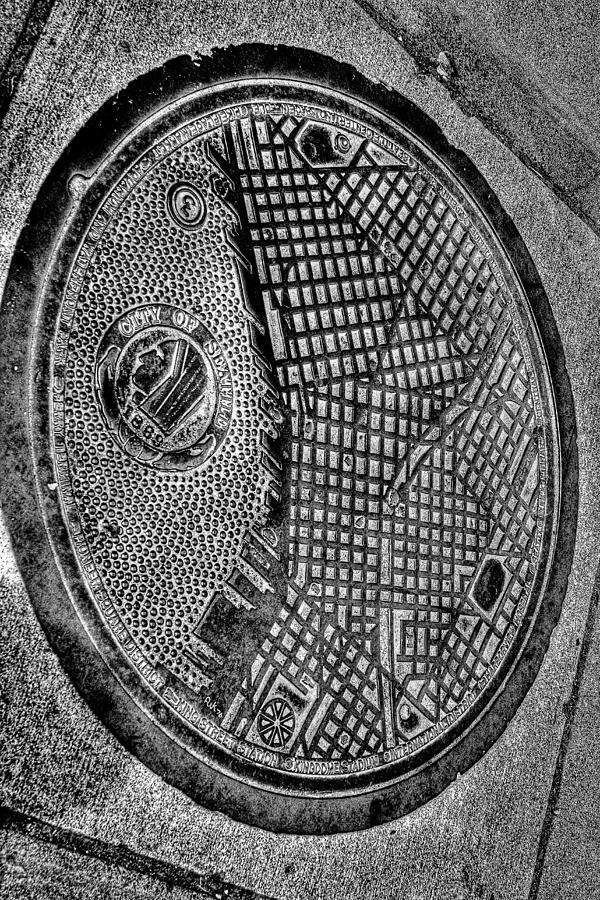 Seattle Photograph - Seattle Grid Manhole Cover #3 by David Patterson