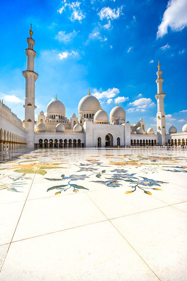 Sheikh Zayed Mosque - Abu Dhabi - Uae #3 Photograph by Luciano Mortula