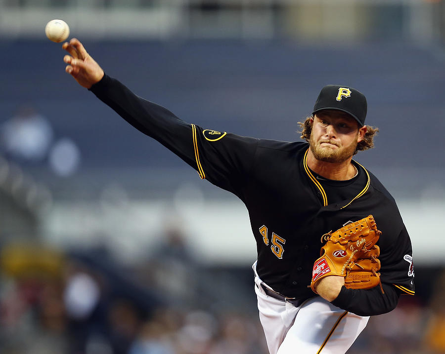 Toronto Blue Jays V Pittsburgh Pirates Photograph by Matt Sullivan Toronto Blue Jays V Pittsburgh Pirates Photograph by Matt Sullivan