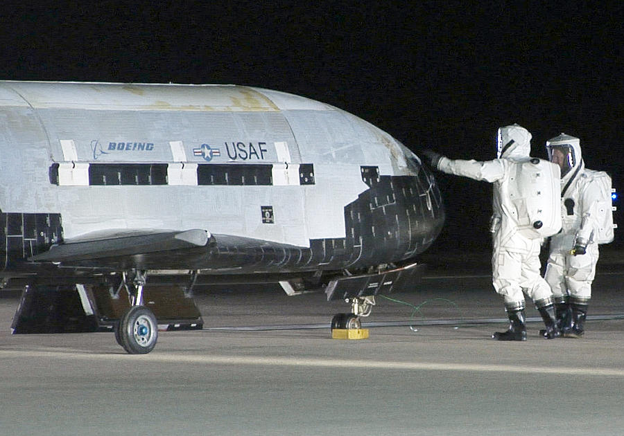 X-37b Orbital Test Vehicle, Post-landing #3 Photograph by Science Source