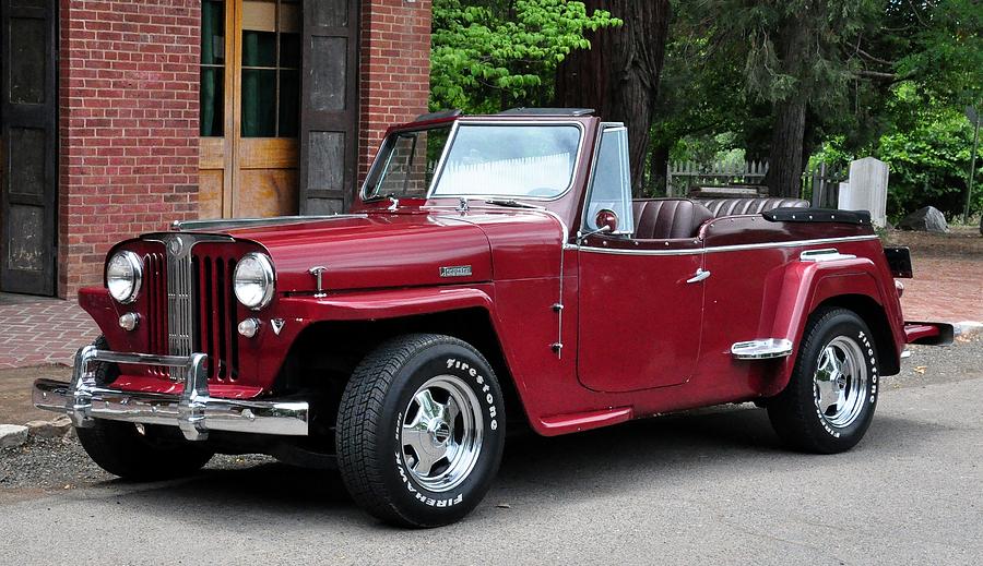 4-1948-willys-overland-jeepster-classic-visions.jpg