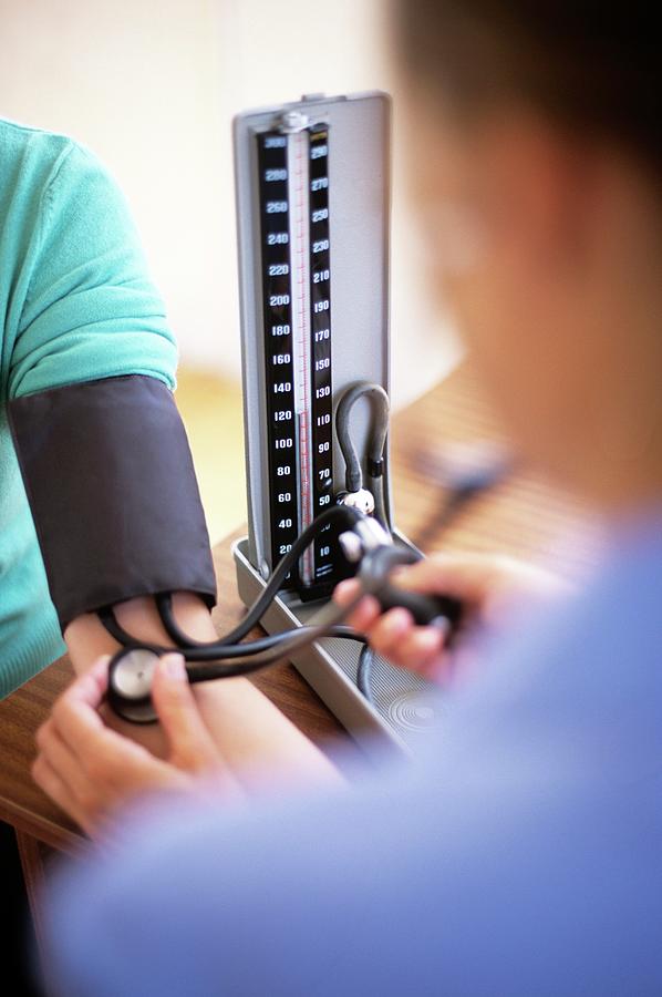 Blood pressure measurement - Stock Image - F002/7073 - Science Photo Library