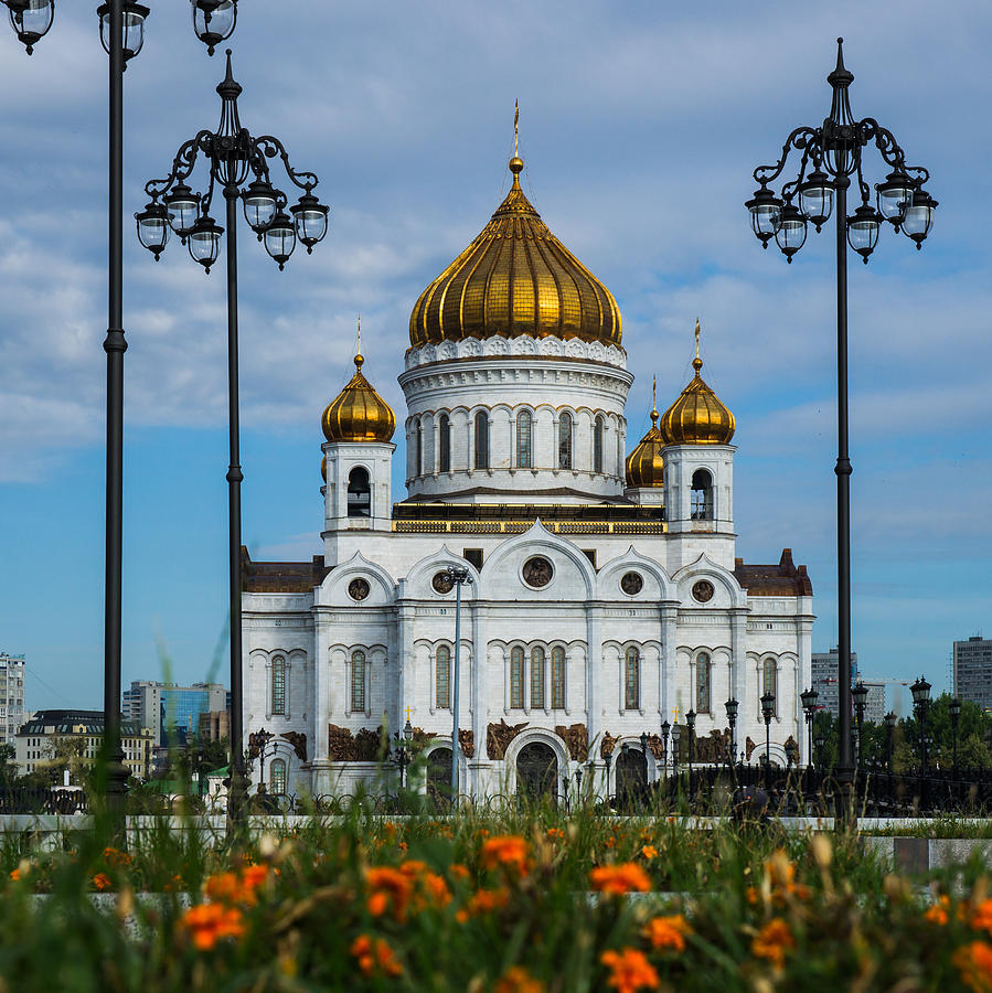 храм христа спасителя снаружи