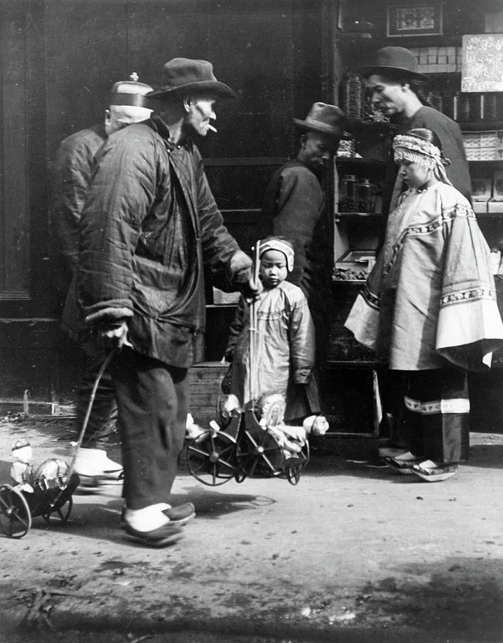 Chinese Immigrants Photograph by Granger - Fine Art America