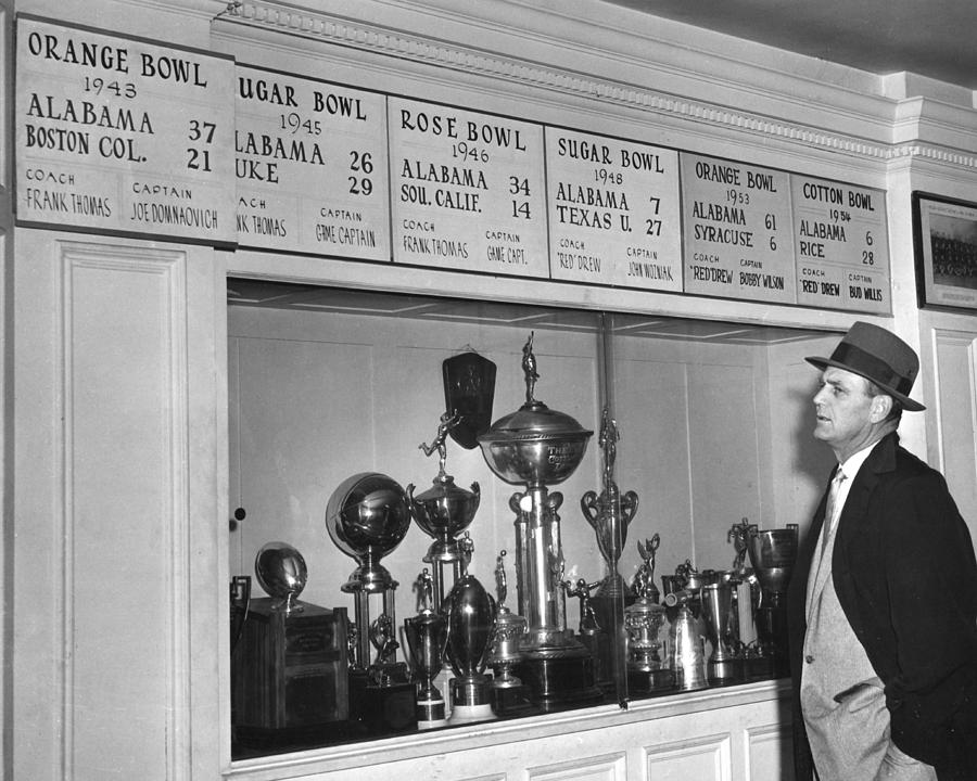 bear bryant coaching history