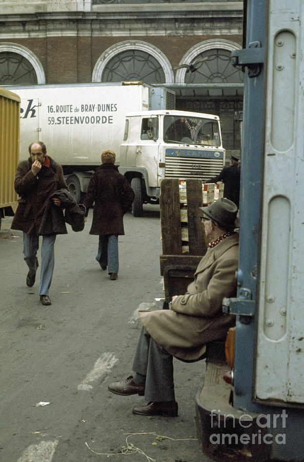 Market Photograph - Covent Garden Market 1973 by David Davies Market Photograph - Covent Garden Market 1973 by David Davies