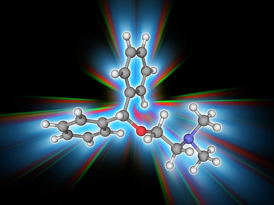 Diphenhydramine Drug Molecule Photograph by Laguna Design/science Photo ...