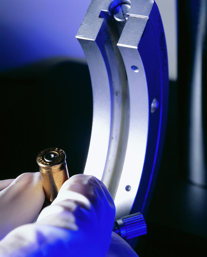 Forensic Ballistics Photograph by Mauro Fermariello/science Photo