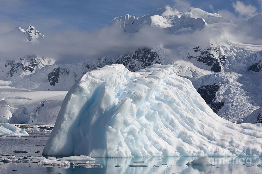 Iceberg, Antarctica #4 Photograph by John Shaw