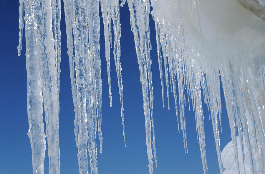 Icicles Photograph by Simon Fraser/science Photo Library - Fine Art America