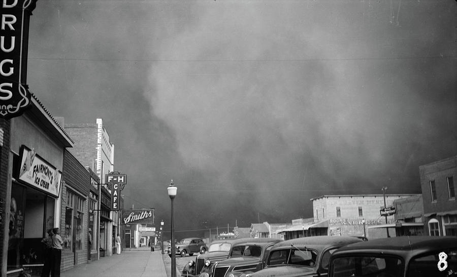 Kansas Dust Storm, 1937 #5 Photograph by Granger