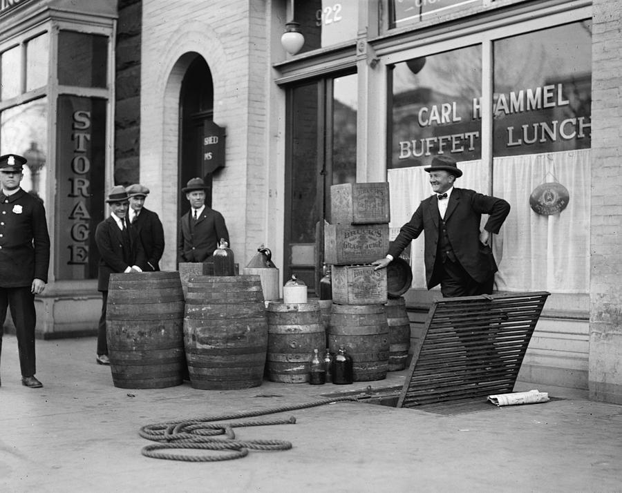 Liquor Raid, 1923 #4 Photograph by Granger