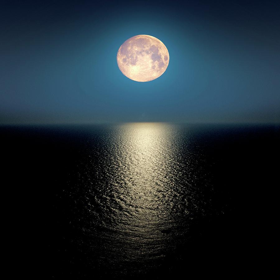 Moon Over The Ocean #4 Photograph by Detlev Van Ravenswaay