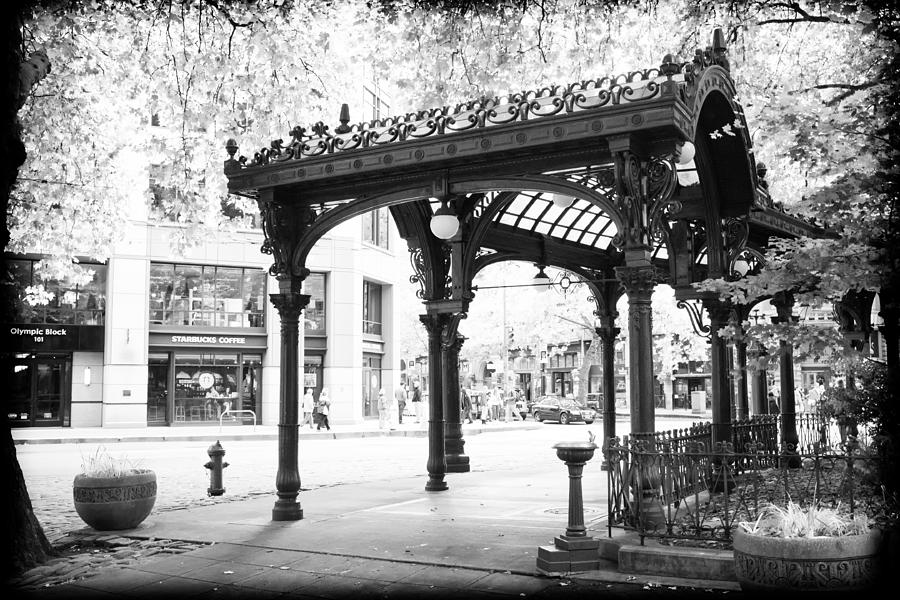 Seattle Photograph - Pioneer Square Pergola #4 by Tanya Harrison
