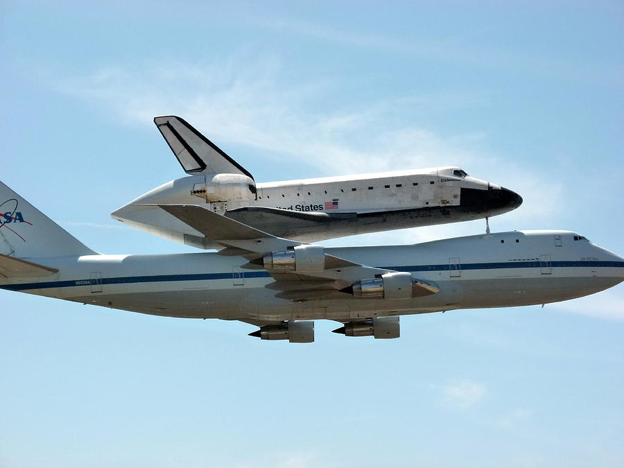 Space Shuttle Endeavour #4 Photograph by Jeff Lowe