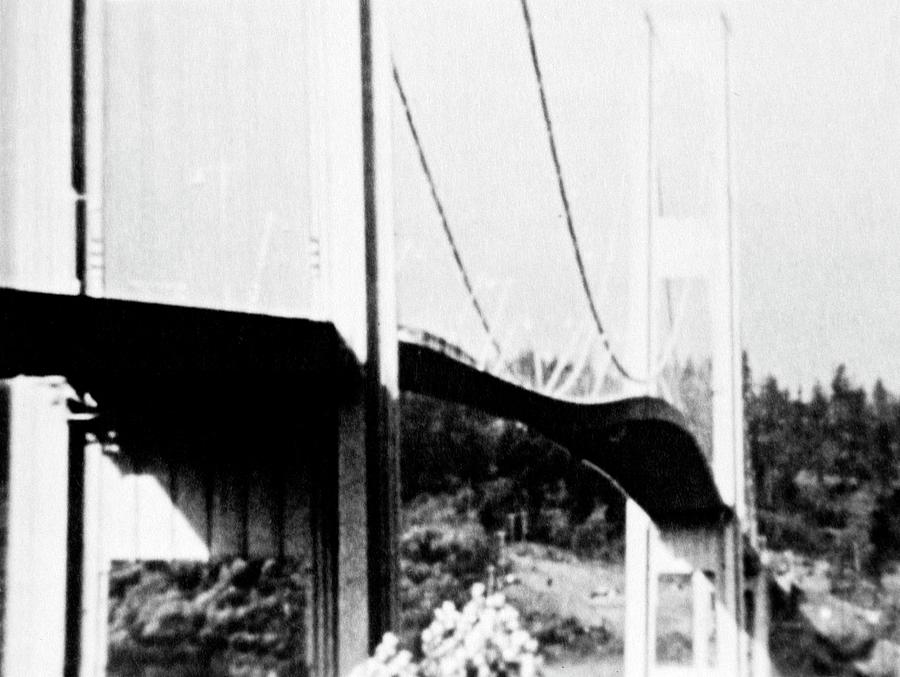 Narrows Bridge Collapse Photograph by Library Of Congress