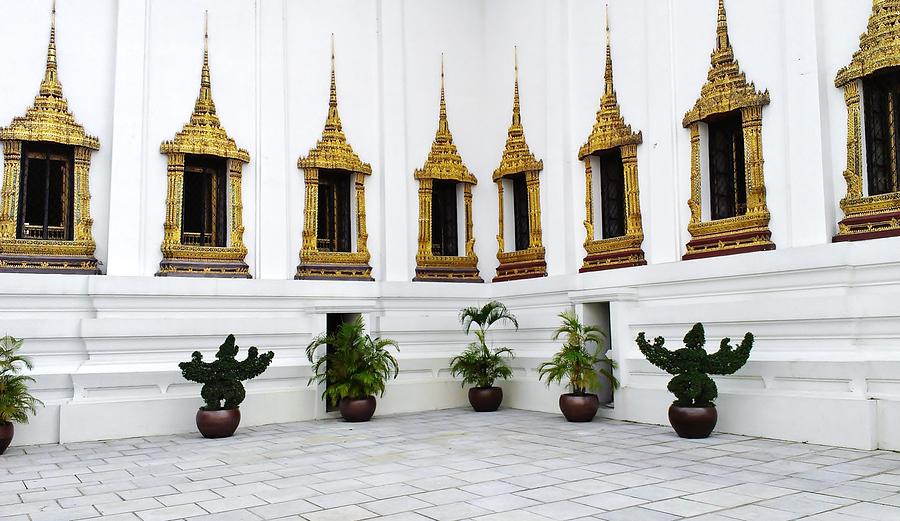 Castle Photograph - Thai Kings Grand Palace #4 by Sumit Mehndiratta