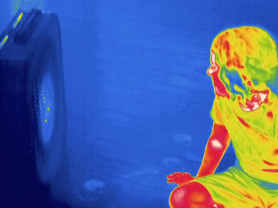 Young Girl, Thermogram #4 Photograph by Science Stock Photography
