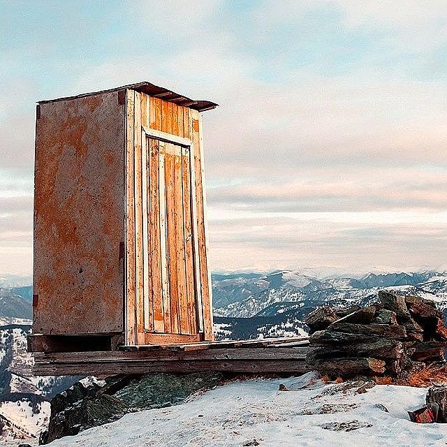 Самый экстремальный туалет в мире