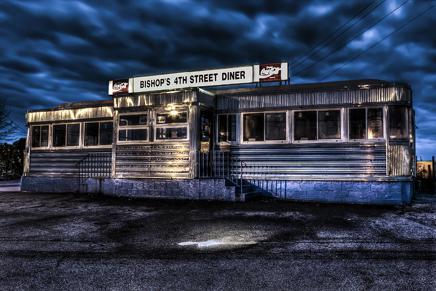 4th Street Diner Photograph by Andrew Pacheco