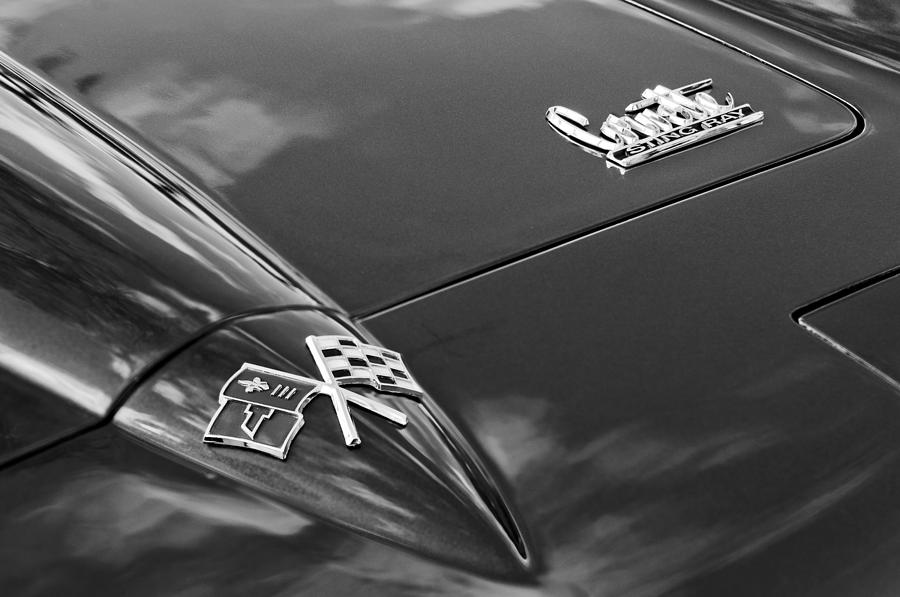 1967 Chevrolet Corvette Hood Emblem Photograph by Jill Reger