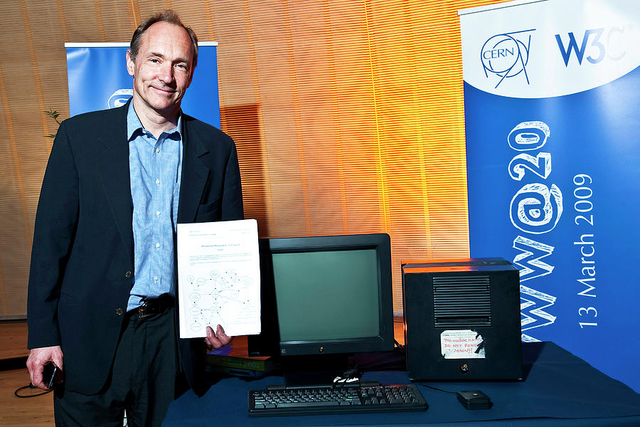 20 Years Of The World Wide Web #5 Photograph by Cern