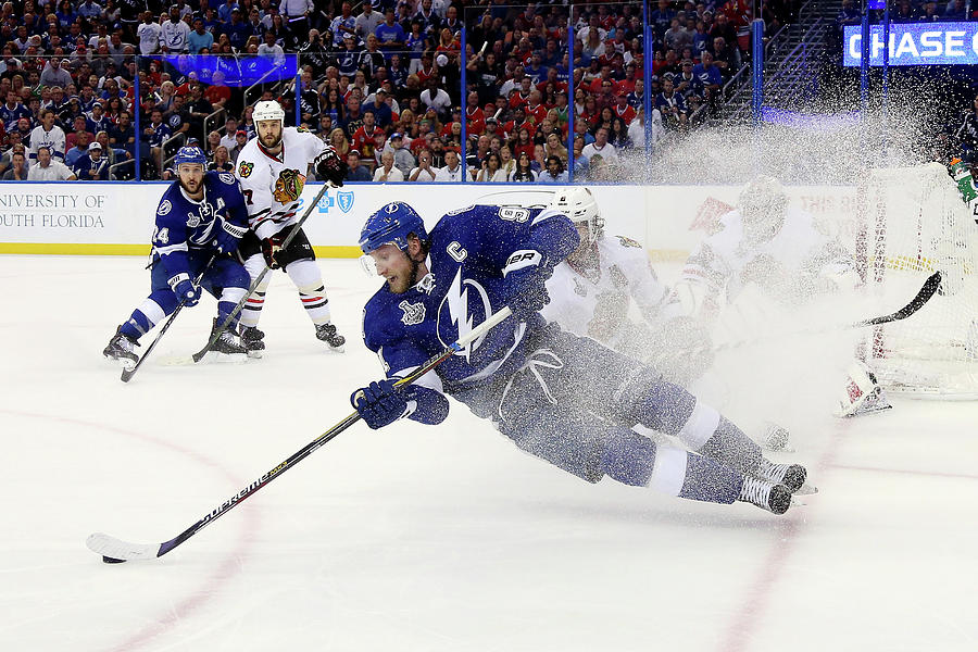 Steven Stamkos Photograph - 2015 Nhl Stanley Cup Final - Game Two #5 by Bruce Bennett