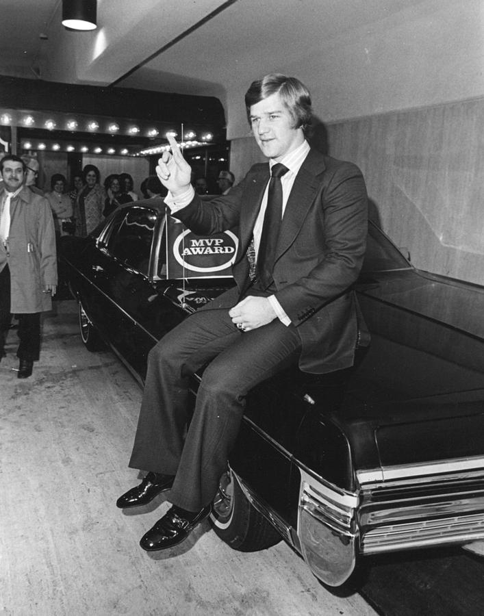 Bobby Orr Photograph - Bobby Orr #5 by Retro Images Archive
