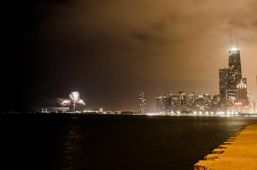 Chicago Skyline Fireworks #5 Photograph by Anthony Doudt