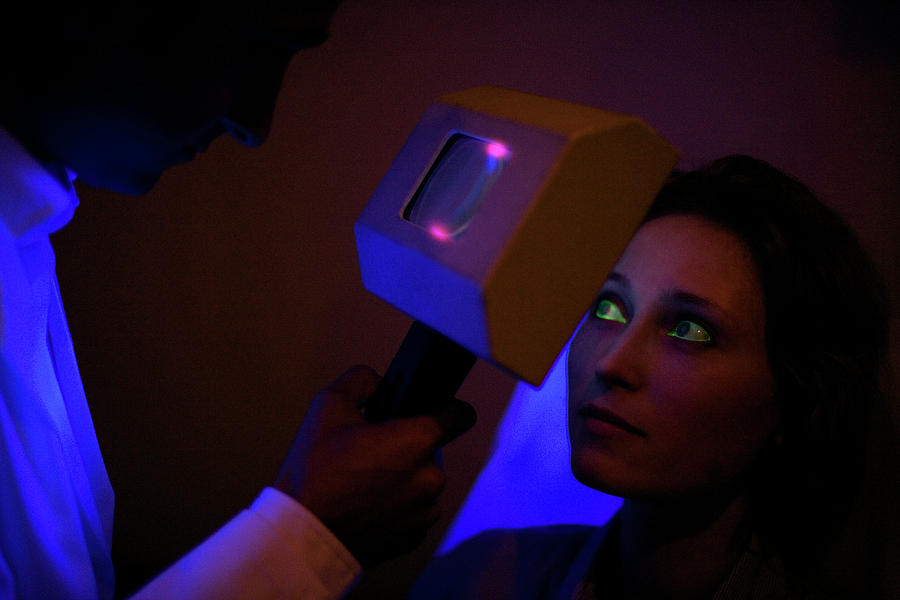 Eye Examination #5 Photograph by Ian Hooton/science Photo Library