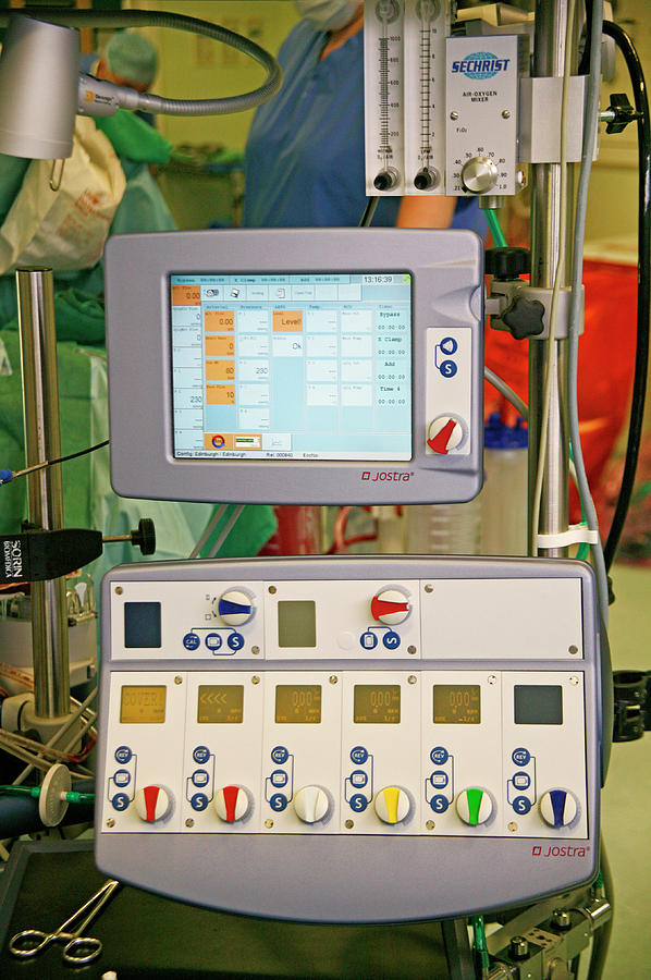 Heart-lung Machine #5 by Antonia Reeve/science Photo Library