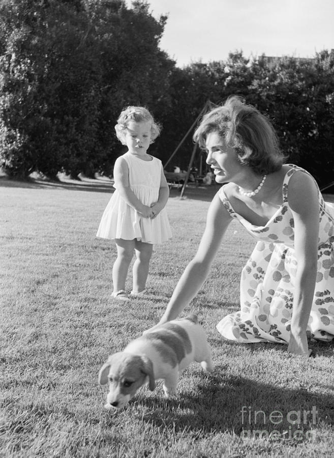 Jacqueline and Caroline Kennedy at Hyannis Port 1959 #1 Photograph by The Harrington Collection